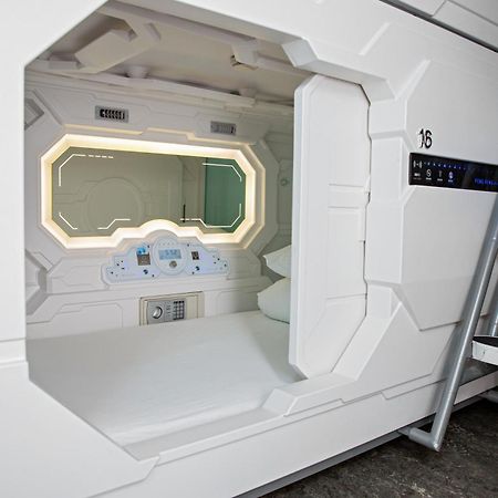Puffin Nest Capsule Hostel Vestmannaeyjar Dış mekan fotoğraf